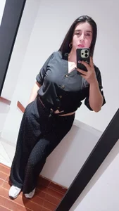 Gaby_velvet Public Pic