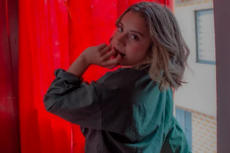 saralolo420 hello Pic 4