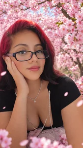 Kay-kayclub Public Pic 2