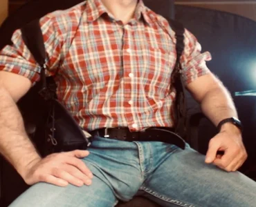 Coach_85 Public Pic 2