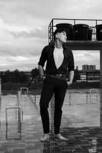 AlecBanne_ ᴍᴀꜱᴛᴇʀ ʙ/ᴡ 🔥 Foto 5