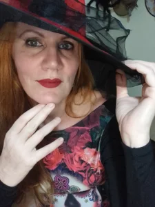 TODA CACAU TEM... CHAPÉU DE BRUXA 🪄 od cacau_1977  2 snímek