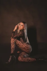 emilly_smith_1 a sexy girl  4টি  ছবি