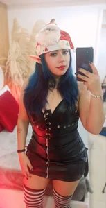 Vera_Gold_ 🎄 Temptation also celebrates Christmas.🎅🏻 Pic