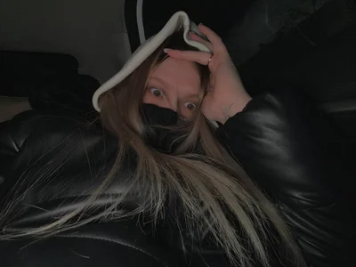 Hehehe 😝 od IMHORNYWET  2 snímek