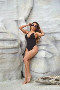 VictoriaNoah_ Black Swimsuit 🖤 Immagine 