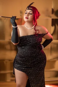 EmmaSmith2: Emma in the time 🕰️ ( 5 фото)