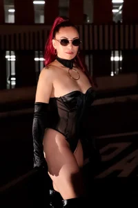 Zdjęcia zzoe_ Straight to desire 🖤:  4