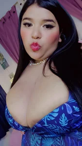 Yalitzasunda kullanıcısının Come in… let me be the temptation you can’t resist 🔥 albümü -  4 fotoğraf