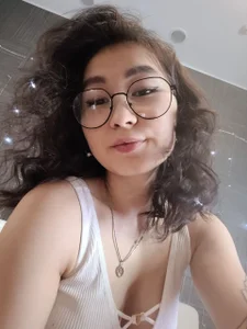 SaraXray Public Pic 3