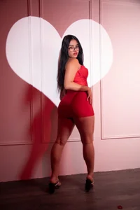 GaelyCoral sensual and flirtatious coral Pic 5