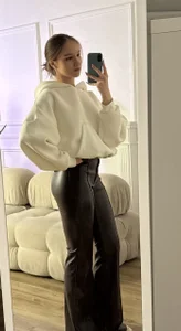 DonetteAlaya Public Foto 4