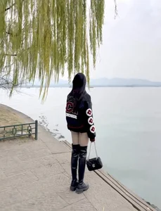 mengbaijiang07 Public Foto 5