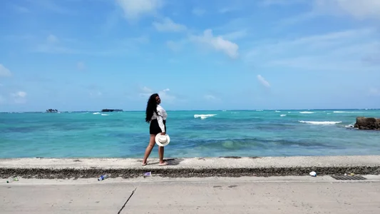 Gabriela_BrownGabby in moments happy Bild