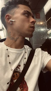 jhonylock: J ( фото)