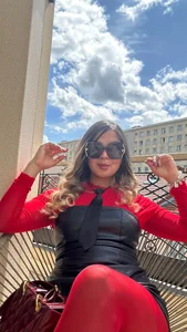 Rojo ❤️ od brianahill_  9 snímek