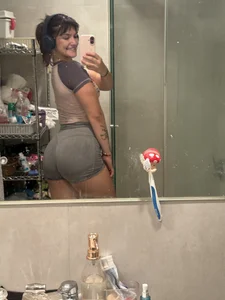 mikitababe Public Foto 4