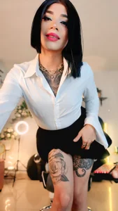 freya_goddes_ Your secretary can't stop thinking about you 🤤😍 Pic