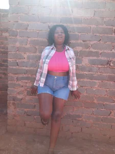 Lady2503 Public Immagine  2