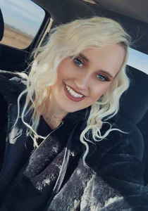 StrawberryCheww Public Immagine  2