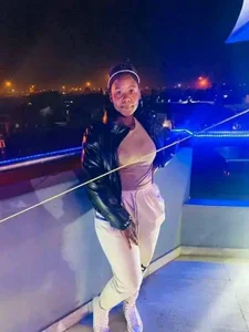 Public de SavageHoney  4 Imagens