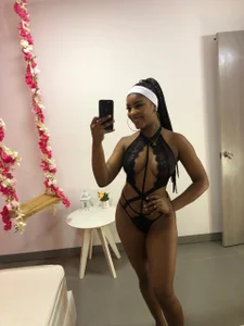 malu_horny_69 flirty girl Pic