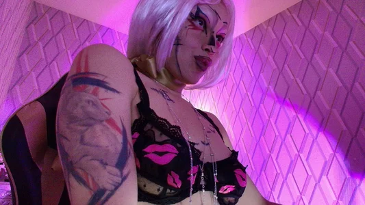 JeannMarie Makeup dark Pic 5