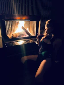 Dark_Lucious kullanıcısının Wine, cami and me! albümü -  2 fotoğraf