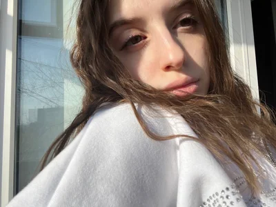 LeanneDinkle the coolest time of the year is spring Gambar 4