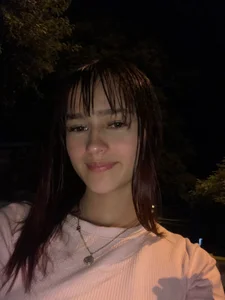 i wanna see a hard cock de MelodyMansson  Imagens