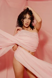 BritannyClaire kullanıcısının Sexy doll💞 albümü -  5 fotoğraf