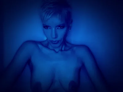 Alice_69_Sochiのin bluの 9枚の写真