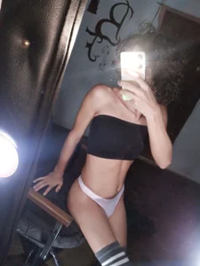 kapri21's XXX Nude Photo 1