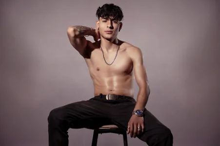 lyanmaster Public Immagine  2