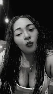 Divina de Divadiosa  4 Imagens