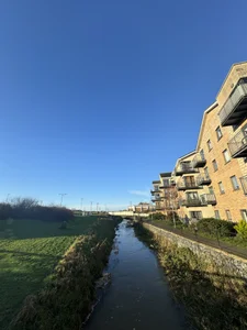 Alirawrz Ireland Foto 6