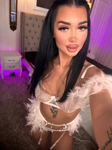 Felt Cute , Not gonna delete later 😘😝