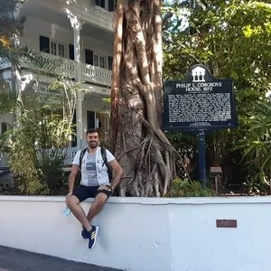 thenaugthyprofesor FOTOS - PHOTOS Pic 3