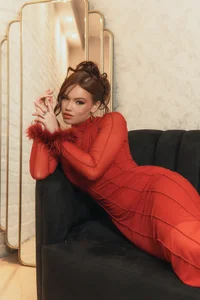 CorinneRusso 🍒La Femme Fatale🍒 Pic 8