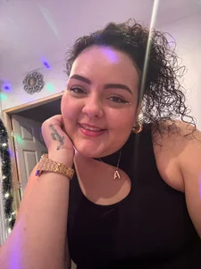 emma_hoot1 Christmas in my house...🎁🎄🎅 Pic