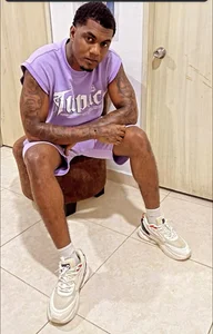 LOGAN_DRAKE Public  2টি ছবি