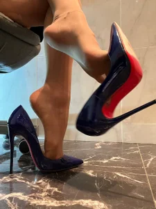 My Heels de Nylon_Legs  5 Imagens