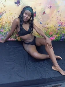 DARK BEAUTY de VelvetKissxx  8 Imagens