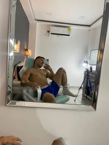 hiro_kimura Public  5. fénykép