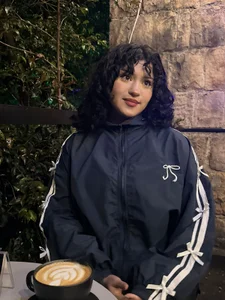 Ju_Kyung Café date💘 Foto 2