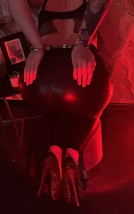 SophiePure Your sweet mistress Εικόνα