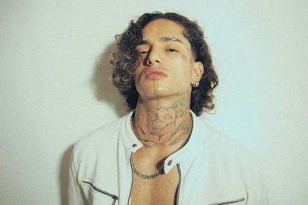 Alanrodgers: Public ( фото)