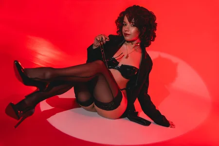 MhiaCorleone Your divine queen Foto 3