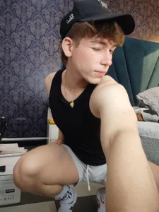 TaylerWhite Public صورة واحدة|TaylerWhite Public صورتان|TaylerWhite Public  6 صور|TaylerWhite Public  6 صورة