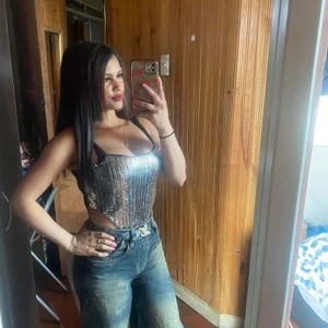Emmy_Sweet_69 Public Pic 3